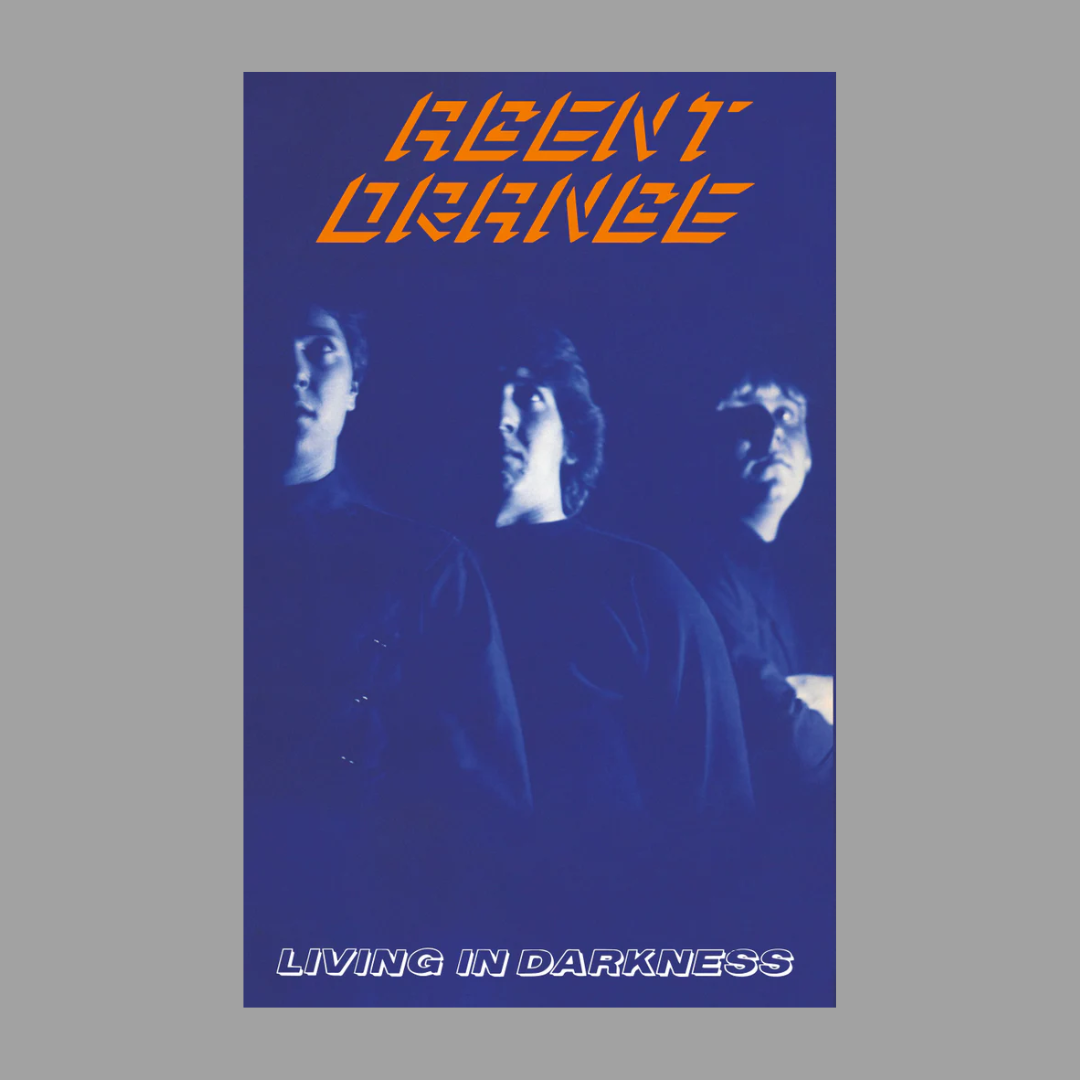 Agent Orange - Living in Darkness (+ Five Bonus Tracks) [Import] (Cassette)