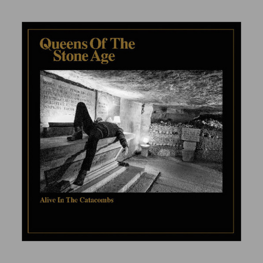 Queens Of The Stone Age - Alive In The Catacombs